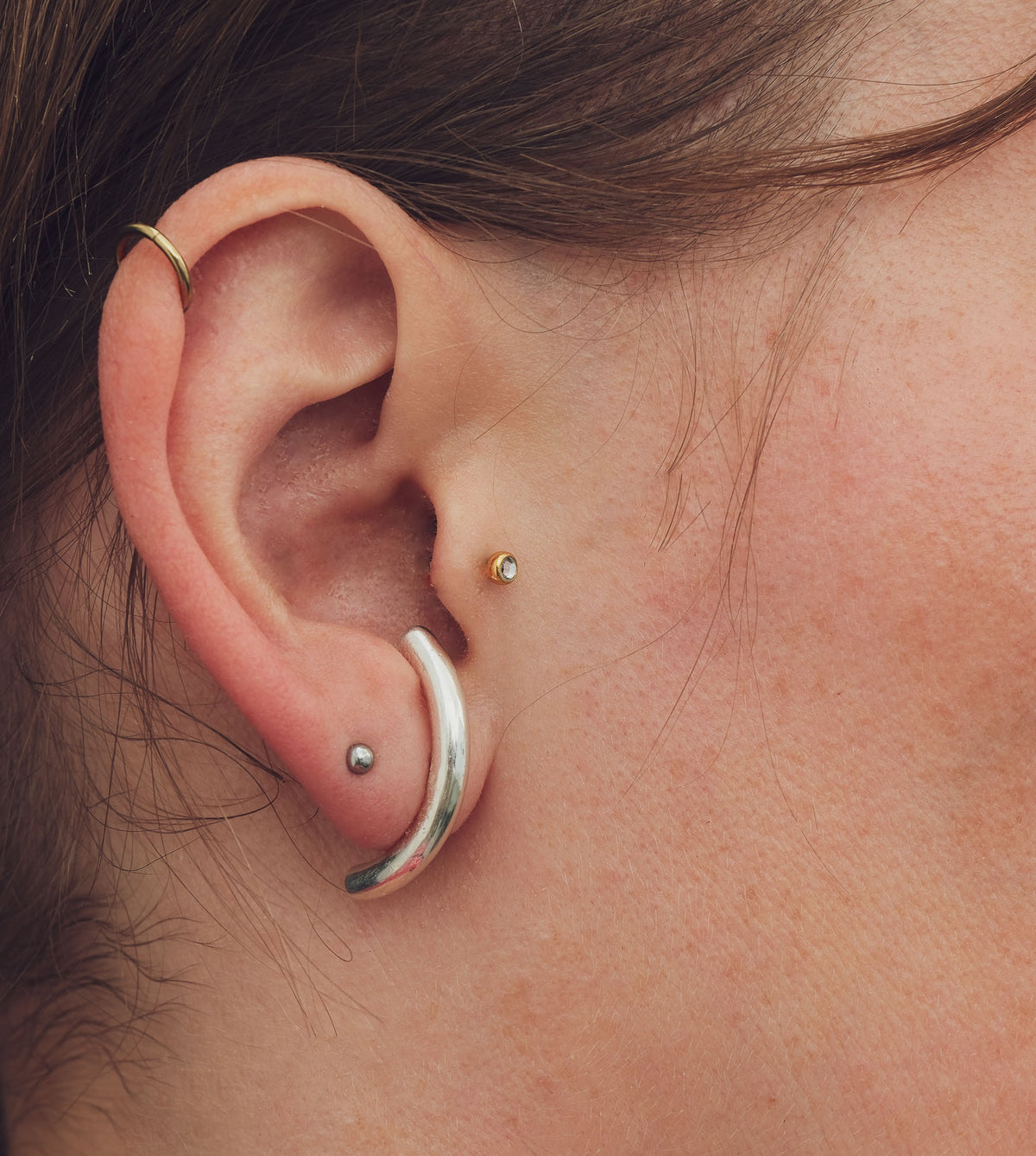 earring C-SHAPE