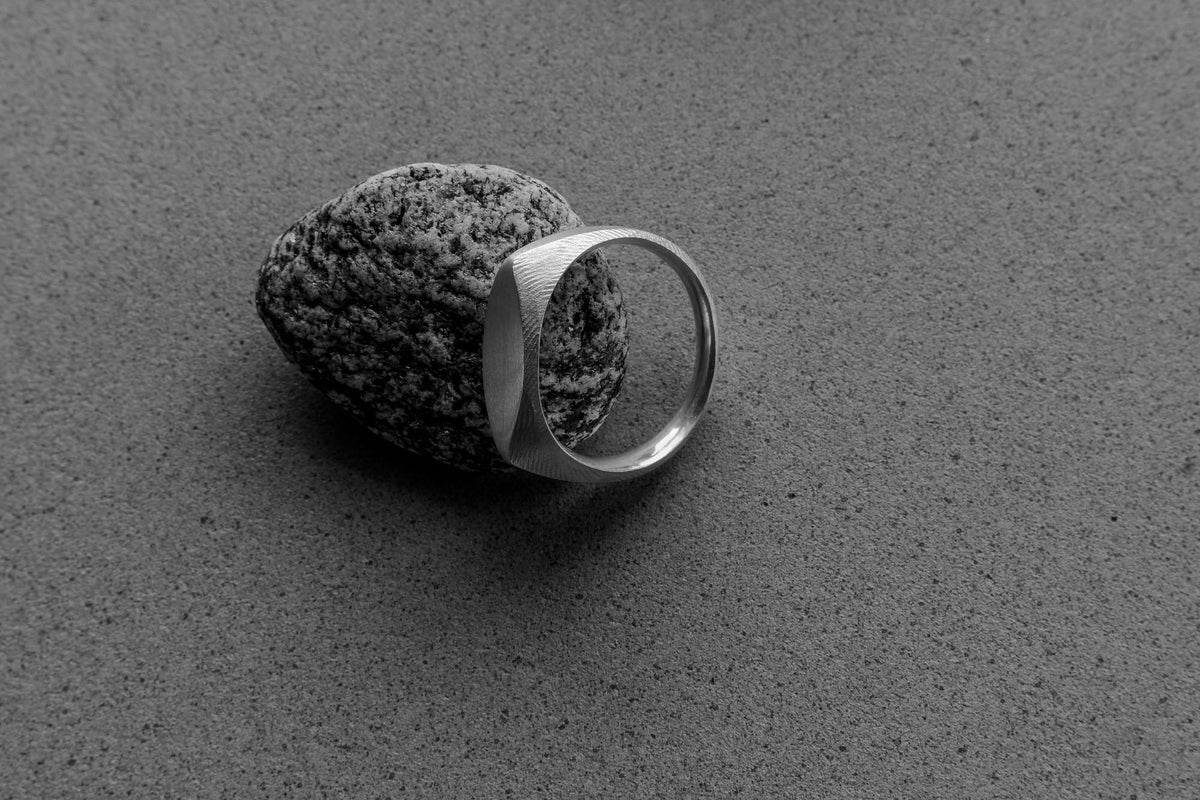 signet ring MORGAN
