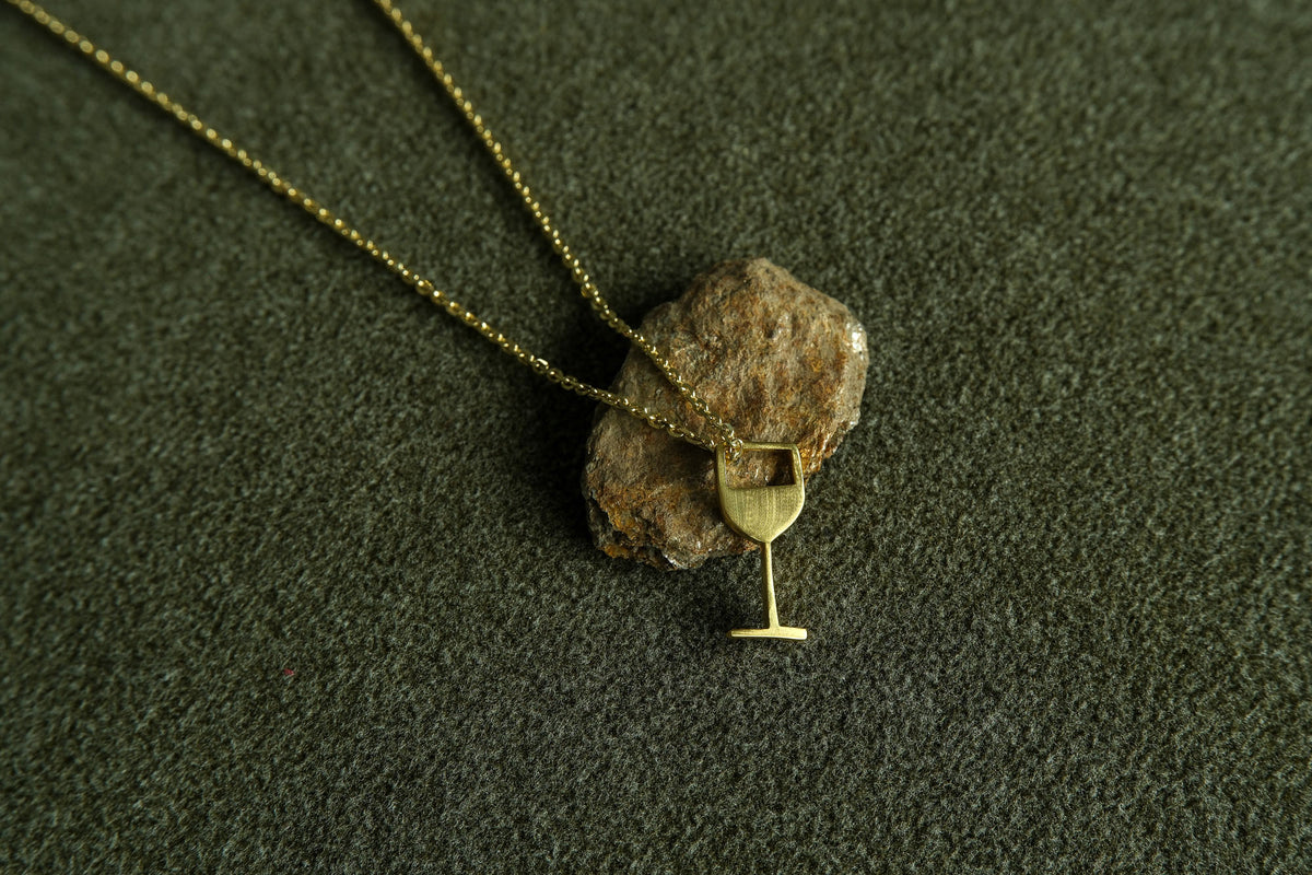 VINO necklace